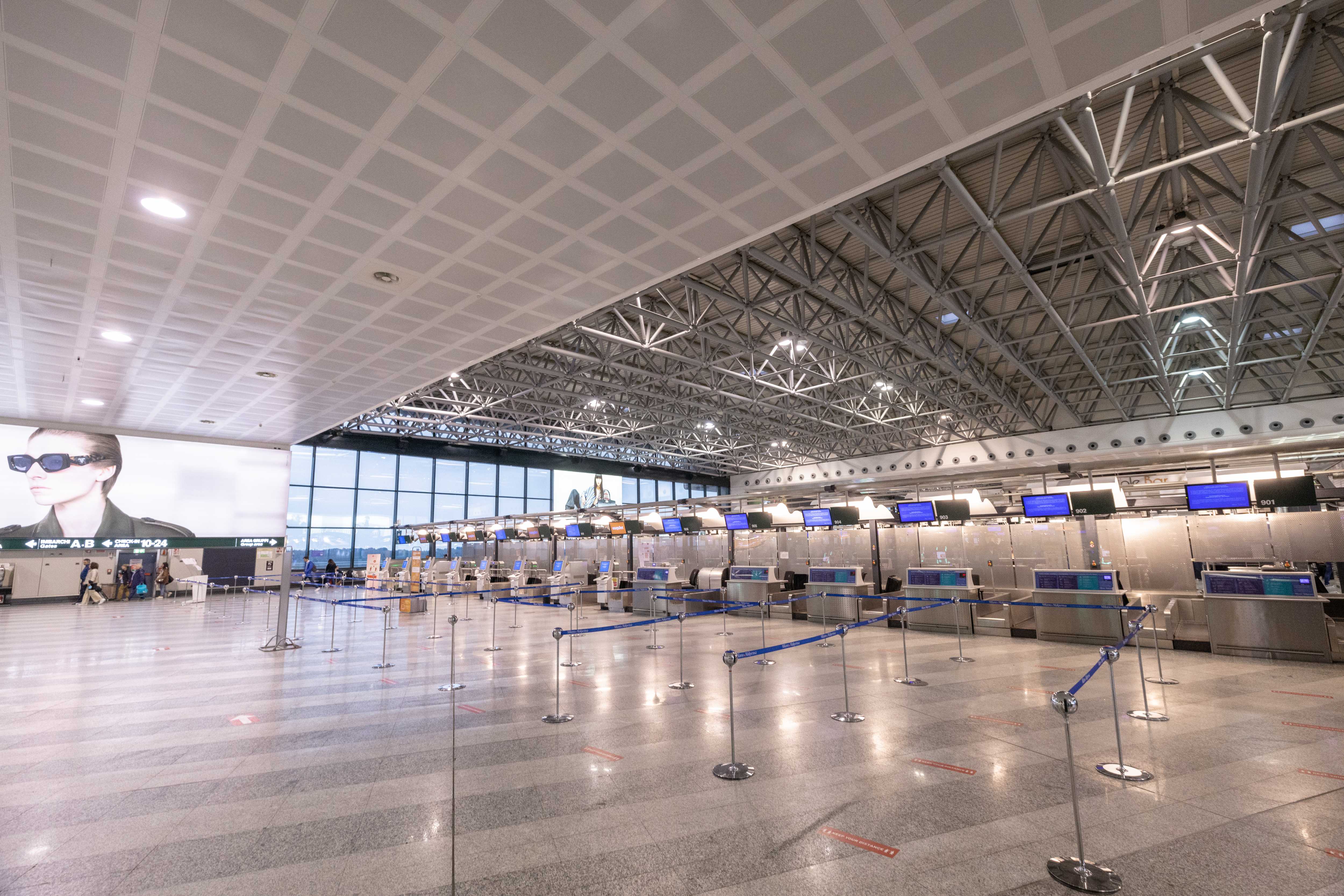 نمای داخلی ترمینال ۱